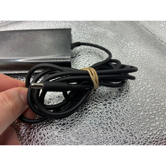 Dell Precision 5540 Laptop i7-9850H 2.6GHz 32GB RAM Windows 10 Pro Touchscreen - Picture 14 of 15